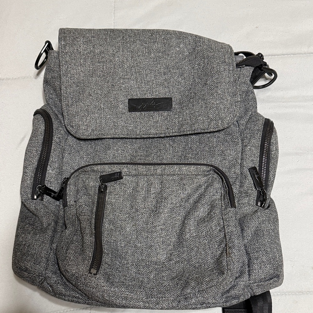 Jujube backpack - Stylish and in great condition